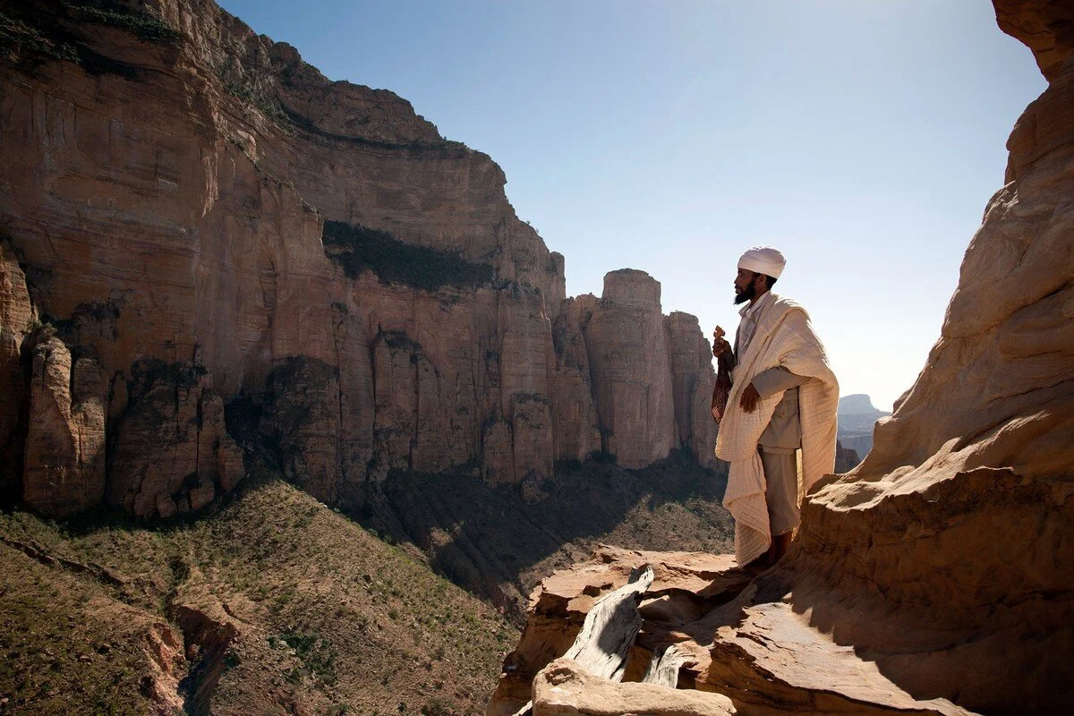  From https://www.theatlantic.com/photo/2017/06/beauty-and-color-scenes-from-ethiopia/530166/ 